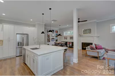 2109 Lanier Avenue, Charlotte, NC 28205 - Photo 7