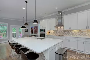 2109 Lanier Ave, Charlotte, NC 28205 - Photo 9