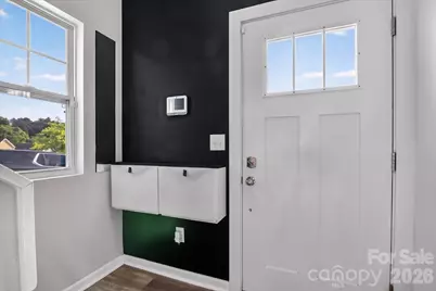 548 Kingsway Circle, Charlotte, NC 28214 - Photo 9