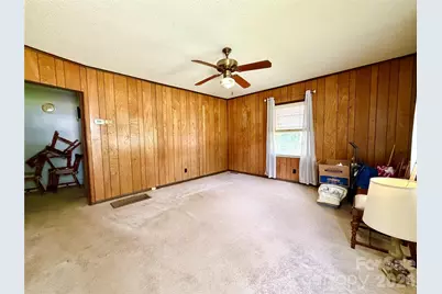 5057 Erickson Road, Charlotte, NC 28208 - Photo 11