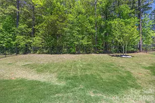 2321 Napa Valley Dr, Waxhaw, NC 28173 - Photo 39