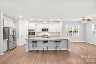 2321 Napa Valley Dr, Waxhaw, NC 28173 - Photo 17