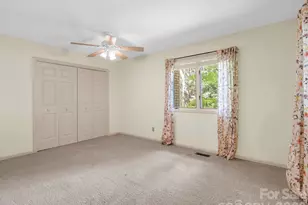 115 Woodhaven Dr, Hendersonville, NC 28739 - Photo 27