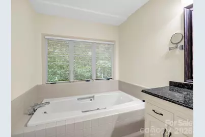 115 Woodhaven Drive, Hendersonville, NC 28739 - Photo 25