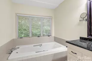 115 Woodhaven Dr, Hendersonville, NC 28739 - Photo 25