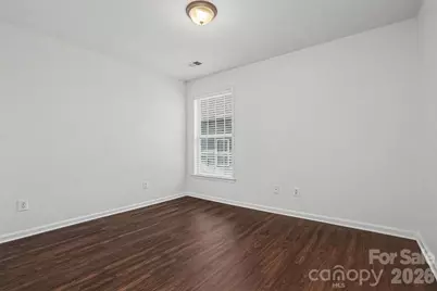11310 Glenstone Court, Charlotte, NC 28269 - Photo 9