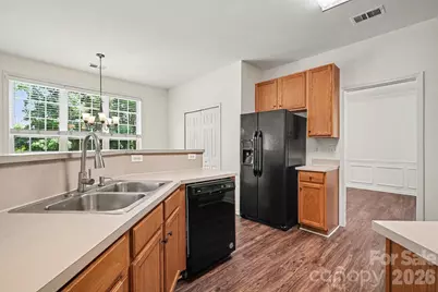 11310 Glenstone Court, Charlotte, NC 28269 - Photo 5