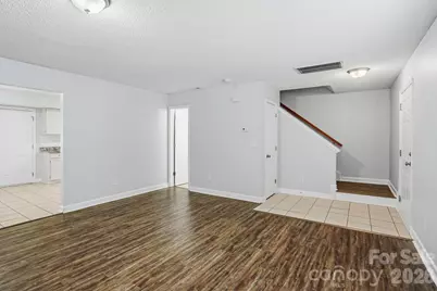 2314 Hope Valley Lane, Charlotte, NC 28213 - Photo 5