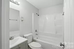 2314 Hope Valley Ln, Charlotte, NC 28213 - Photo 29