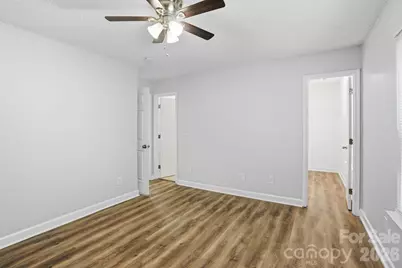 2314 Hope Valley Lane, Charlotte, NC 28213 - Photo 25