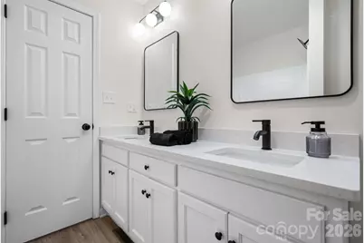 208 S B Avenue, Maiden, NC 28650 - Photo 15
