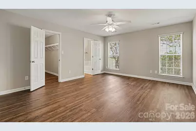 5615 Waverly Lynn Lane, Charlotte, NC 28269 - Photo 9