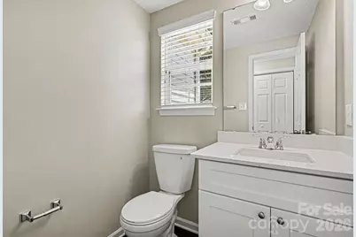 5615 Waverly Lynn Lane, Charlotte, NC 28269 - Photo 7