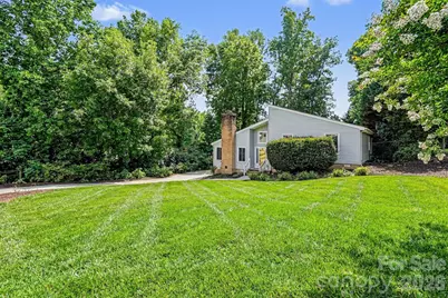 7944 Pawtuckett Road, Charlotte, NC 28214 - Photo 3