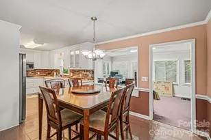 7944 Pawtuckett Rd, Charlotte, NC 28214 - Photo 9