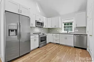 3333 Colvard Park Way, Charlotte, NC 28269 - Photo 27