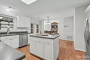 3333 Colvard Park Way, Charlotte, NC 28269 - Photo 5