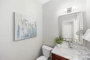 9415 Bonnie Briar Cir, Charlotte, NC 28277 - Photo 13