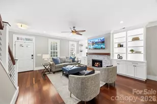 9415 Bonnie Briar Cir, Charlotte, NC 28277 - Photo 5