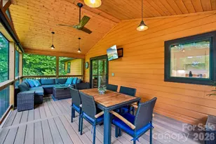 3229 N Bearwallow Rd, Hendersonville, NC 28792 - Photo 9