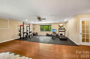 3229 N Bearwallow Rd, Hendersonville, NC 28792 - Photo 31