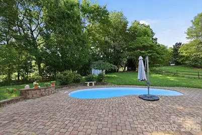 4612 Deanscroft Drive, Charlotte, NC 28226 - Photo 39