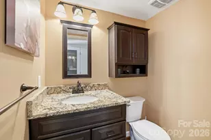 4612 Deanscroft Dr, Charlotte, NC 28226 - Photo 21