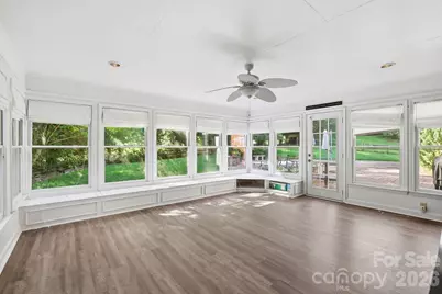 4612 Deanscroft Drive, Charlotte, NC 28226 - Photo 11