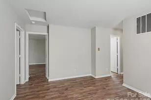 5529 Idlewild Rd N, Charlotte, NC 28227 - Photo 21