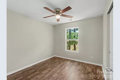 5529 Idlewild Road N, Charlotte, NC 28227 - Photo 37
