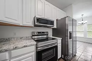 1625 Begonia Way, Rock Hill, SC 29732 - Photo 9