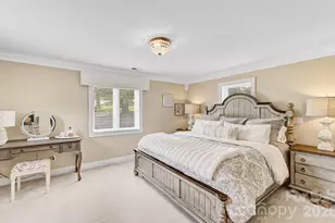 100 Perry Pl, Hendersonville, NC 28739 - Photo 25