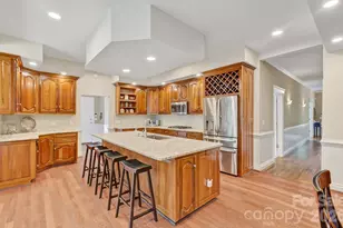 100 Perry Pl, Hendersonville, NC 28739 - Photo 11