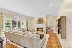 100 Perry Pl, Hendersonville, NC 28739 - Photo 7