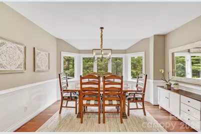 100 Perry Place, Hendersonville, NC 28739 - Photo 17