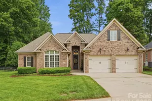 2106 Brookberry Ln, Gastonia, NC 28056 - Photo 1