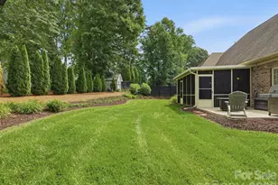 2106 Brookberry Ln, Gastonia, NC 28056 - Photo 45