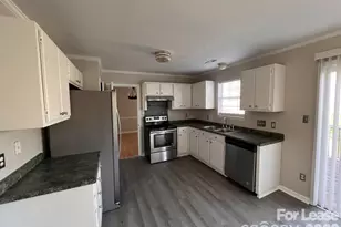 9608 Kayce Ln, Charlotte, NC 28213 - Photo 3