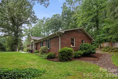 126 Mockingbird Drive, Hendersonville, NC 28792 - Photo 25