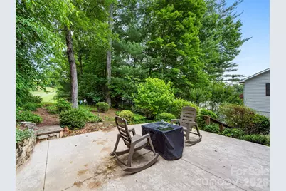83 Laurel Ridge Place, Hendersonville, NC 28739 - Photo 23