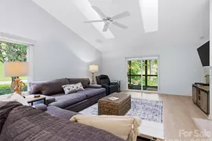 83 Laurel Ridge Pl, Hendersonville, NC 28739 - Photo 5