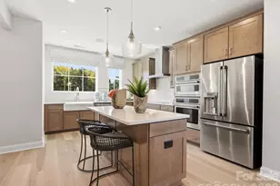 3037 Circles End, Charlotte, NC 28226 - Photo 11