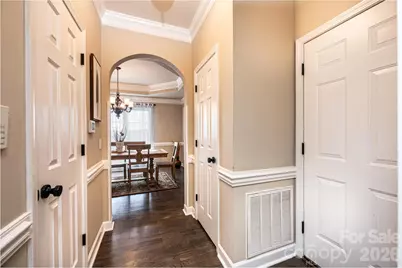 5700 Crown Terrace, Hickory, NC 28601 - Photo 13