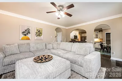 5700 Crown Terrace, Hickory, NC 28601 - Photo 19
