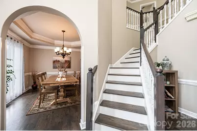 5700 Crown Terrace, Hickory, NC 28601 - Photo 7