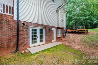 5700 Crown Terrace, Hickory, NC 28601 - Photo 39