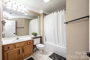 5700 Crown Terrace, Hickory, NC 28601 - Photo 29