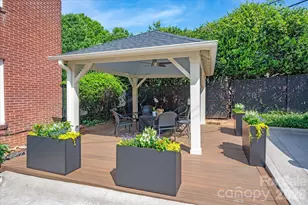 1035 Queens Rd, Charlotte, NC 28207 - Photo 35