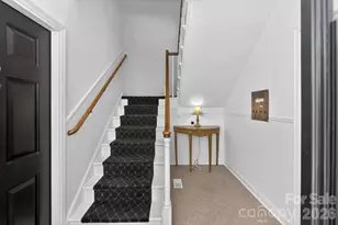 1035 Queens Rd, Charlotte, NC 28207 - Photo 3