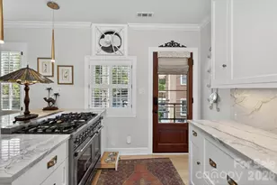 1035 Queens Rd, Charlotte, NC 28207 - Photo 19